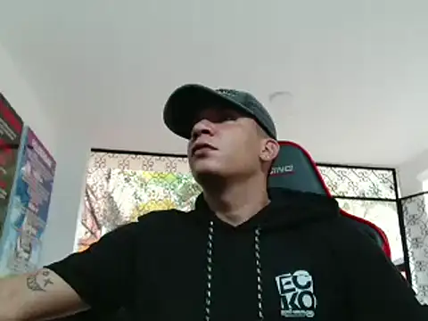 Snapshot of damiam_fiery chatting on 4, 3, 2025 damiam fiery online show from 4, 3, 2025