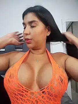 NiaSoler online show from 1, 2, 2026