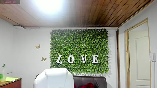 Enma  clark online show from 18, 2, 2025