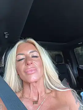 Snapshot of blondiluvsanal chatting on 1, 6, 2026 blondiluvsanal online show from 1, 6, 2026