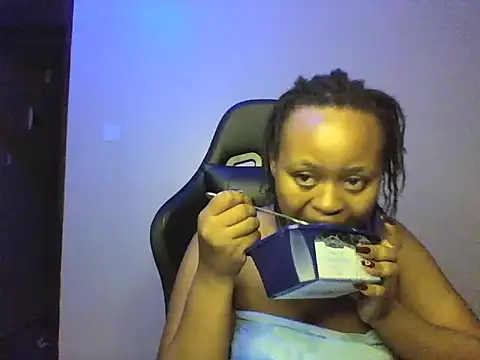 Candii wet  online show from 6, 2, 2026