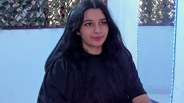 Snapshot of Megan_Whitte chatting on 15, 1, 2025 Megan Whitte online show from 15, 1, 2025