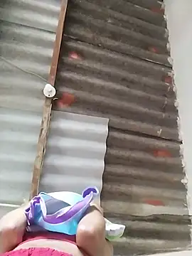 AlexaWarner online show from 6, 11, 2025