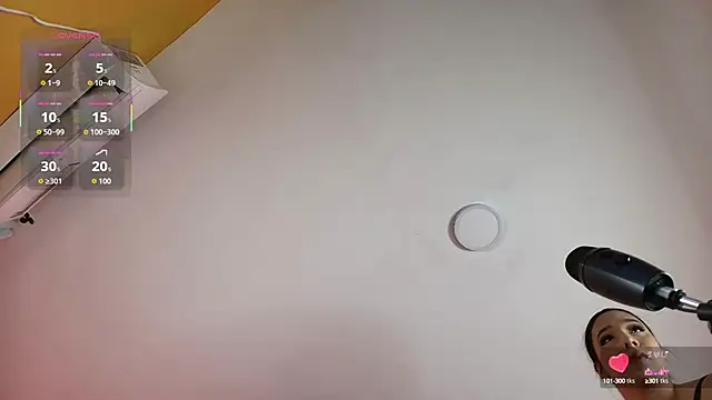 salome cortes26 online show from 3, 10, 2025