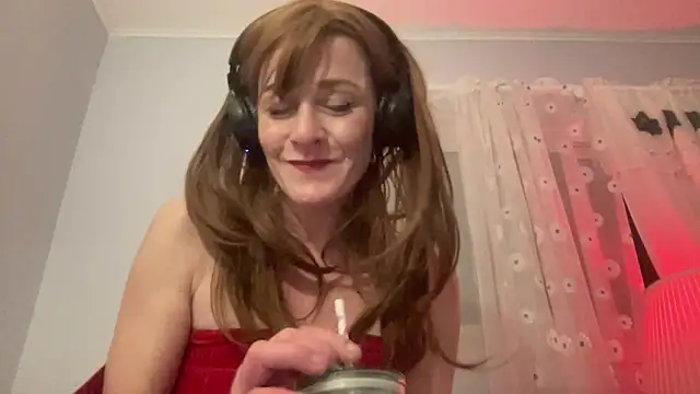 Snapshot of maythegr8ness chatting on 4, 2, 2025 maythegr8ness online show from 4, 2, 2025