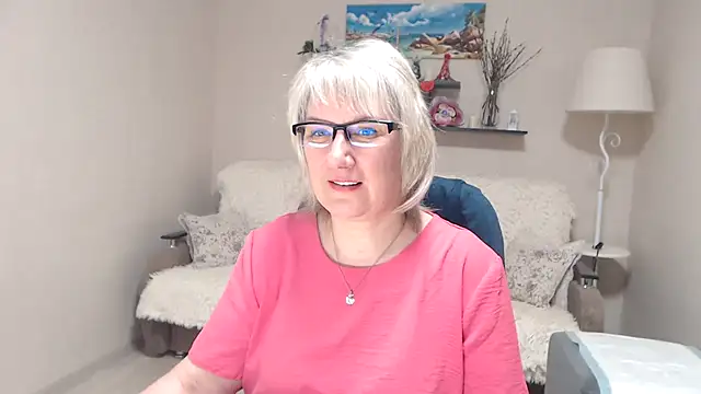 Snapshot of FleurMays chatting on 23, 4, 2026 FleurMays online show from 23, 4, 2026