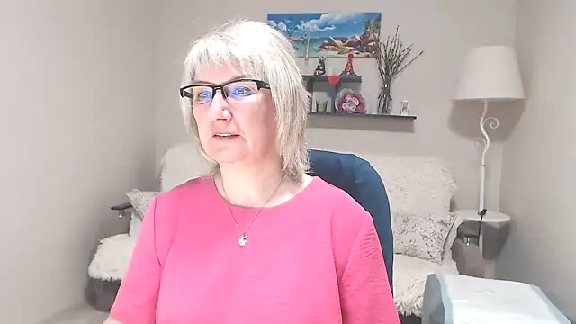 Snapshot of FleurMays chatting on 26, 5, 2026 FleurMays online show from 26, 5, 2026