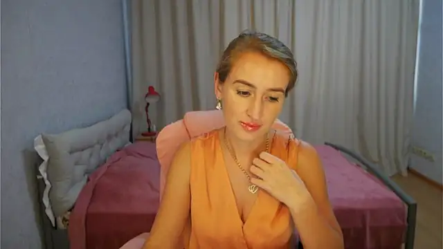 Snapshot of Sophiloren chatting on 20, 7, 2026 Sophiloren online show from 20, 7, 2026