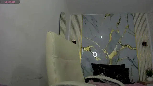 Snapshot of kathina_giraldo chatting on 12, 5, 2026 kathina giraldo online show from 12, 5, 2026