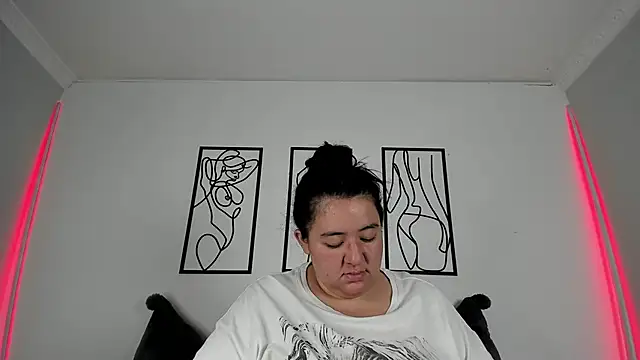 Snapshot of RubyPirsso18 chatting on 10, 11, 2025 RubyPirsso18 online show from 10, 11, 2025