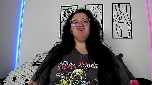 Snapshot of RubyPirsso18 chatting on 9, 2, 2026 RubyPirsso18 online show from 9, 2, 2026