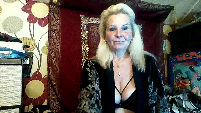 CassandraSandra44 online show from 25, 2, 2026