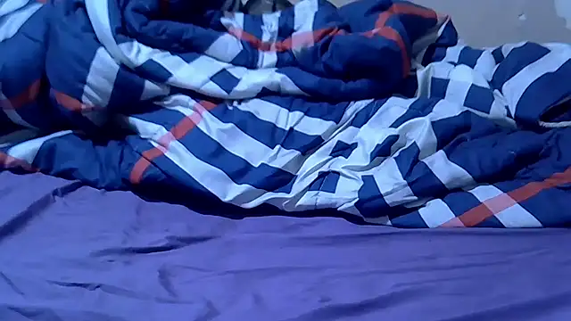 Snapshot of Just_Karu chatting on 8, 5, 2026 Just Karu online show from 8, 5, 2026