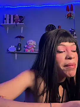 Snapshot of Bunny_bel chatting on 17, 7, 2026 Bunny bel online show from 17, 7, 2026