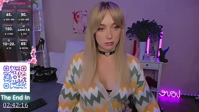 MissLisaX online show from 1, 12, 2025