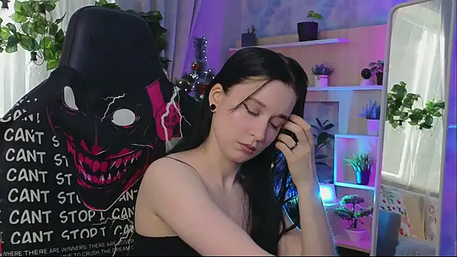 KiraLiLime online show from 27, 2, 2025