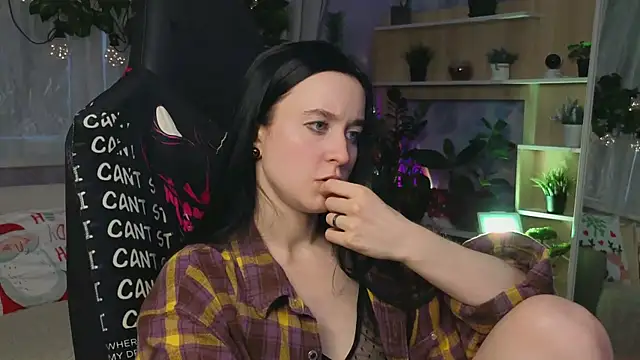 KiraLiLime online show from 12, 3, 2025