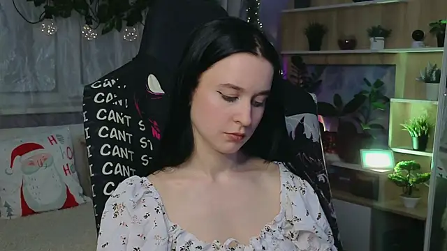 KiraLiLime online show from 13, 3, 2025