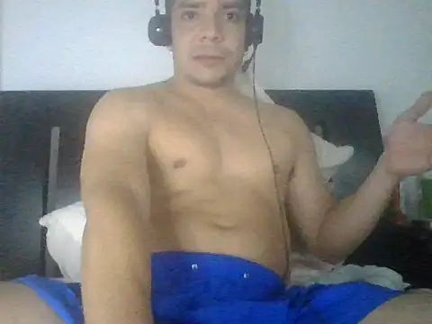 Snapshot of Bigbosscol chatting on 15, 11, 2025 Bigbosscol online show from 15, 11, 2025