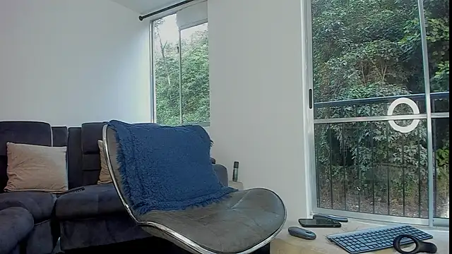 Snapshot of davis_alx1 chatting on 14, 12, 2024 davis alx1 online show from 14, 12, 2024