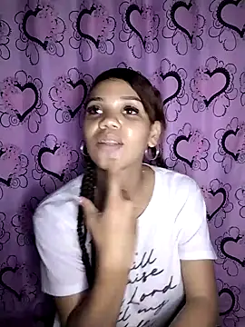 Snapshot of 1CANDYLOVE chatting on 11, 12, 2024 1CANDYLOVE online show from 11, 12, 2024
