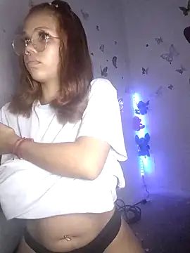 Snapshot of 1CANDYLOVE chatting on 25, 1, 2025 1CANDYLOVE online show from 25, 1, 2025