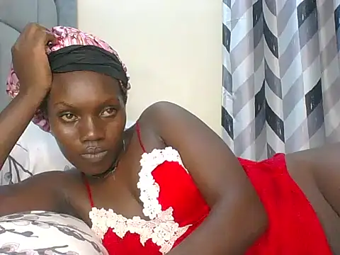 Slimthick900 online show from 23, 2, 2025