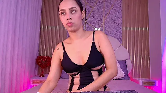 aisha sh online show from 12, 3, 2026