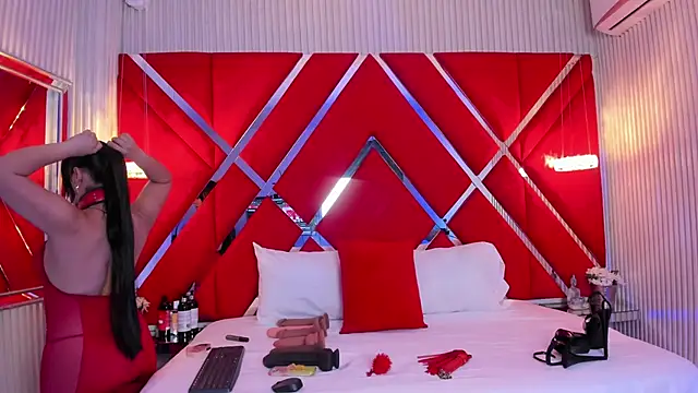 SusanCouper online show from 6, 3, 2026