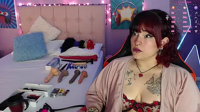 Snapshot of Ruby_Skywalker_ chatting on 18, 12, 2024 Ruby Skywalker online show from 18, 12, 2024
