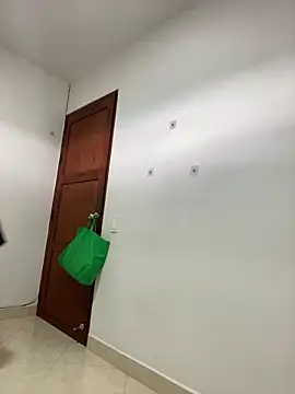 Im Amelia online show from 9, 4, 2026