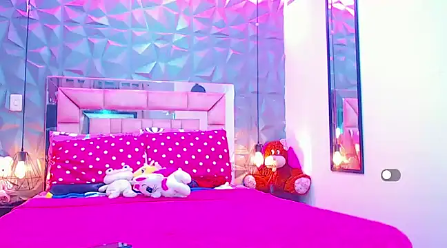 Snapshot of Doll_IvannaTs chatting on 20, 2, 2025 Doll IvannaTs online show from 20, 2, 2025