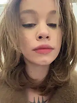 Snapshot of Street_young chatting on 21, 2, 2025 Street young online show from 21, 2, 2025