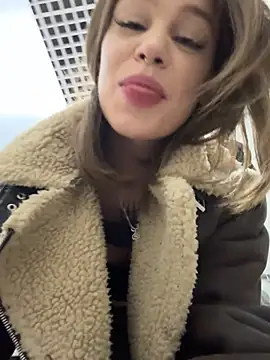 Snapshot of Street_young chatting on 8, 3, 2025 Street young online show from 8, 3, 2025