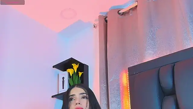 Snapshot of SaraRoy_ chatting on 8, 7, 2026 SaraRoy online show from 8, 7, 2026