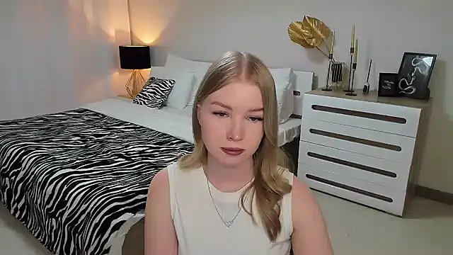 shy  lady online show from 4, 3, 2025