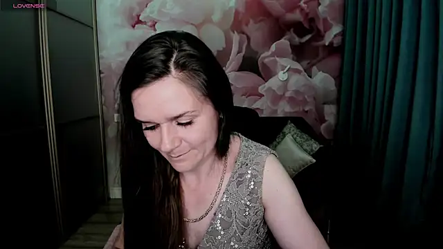 Snapshot of AriaGray chatting on 2, 7, 2026 AriaGray online show from 2, 7, 2026
