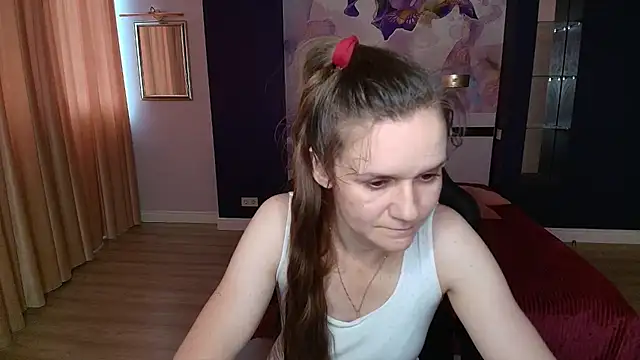 Snapshot of AriaGray chatting on 6, 7, 2026 AriaGray online show from 6, 7, 2026