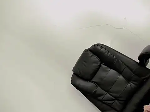 Snapshot of Selene14 chatting on 29, 3, 2026 Selene14 online show from 29, 3, 2026