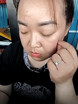 Snapshot of VyOanh2K chatting on 17, 1, 2026 VyOanh2K online show from 17, 1, 2026