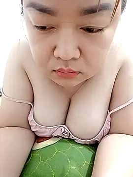 Snapshot of VyOanh2K chatting on 9, 2, 2026 VyOanh2K online show from 9, 2, 2026