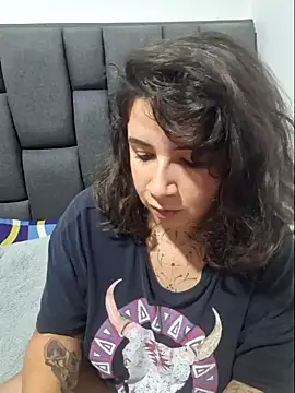 Aria Bennett21 online show from 28, 1, 2025