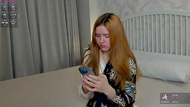 Eva  Lewis online show from 12, 4, 2026