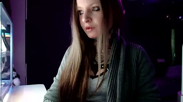 Snapshot of InesGold chatting on 12, 2, 2025 InesGold online show from 12, 2, 2025