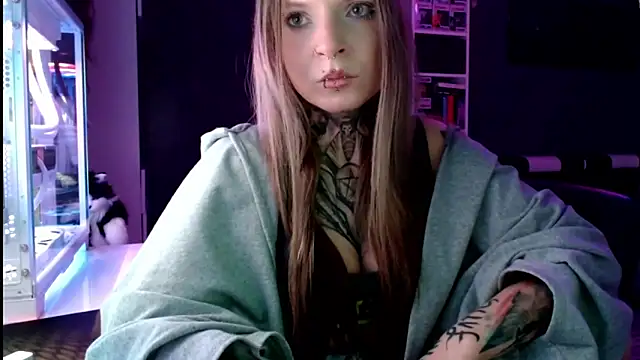 Snapshot of InesGold chatting on 23, 2, 2025 InesGold online show from 23, 2, 2025