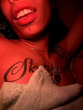 Snapshot of sammoura01 chatting on 11, 9, 2025 sammoura01 online show from 11, 9, 2025