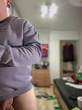 Snapshot of PierreNaked89 chatting on 7, 2, 2025 PierreNaked89 online show from 7, 2, 2025