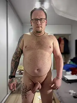 Snapshot of PierreNaked89 chatting on 6, 3, 2025 PierreNaked89 online show from 6, 3, 2025