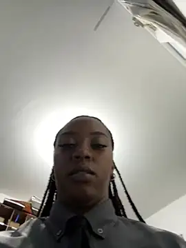 Snapshot of CiaraEbony chatting on 9, 5, 2026 CiaraEbony online show from 9, 5, 2026