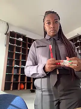 Snapshot of CiaraEbony chatting on 23, 5, 2026 CiaraEbony online show from 23, 5, 2026